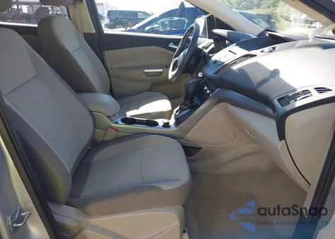 2014 Ford Escape Se z USA, uszkodzony, nr VIN 1FMCU0GX0EUE28246